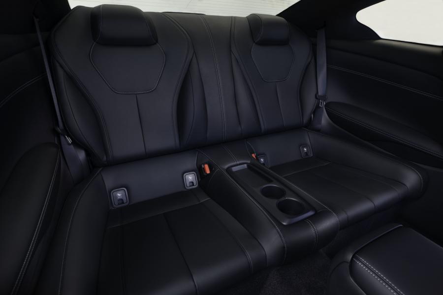 Интерьер Infiniti Q60 3.0t Edition 30 (CV37) 2019 года  (NA) (фото 7 из 10)